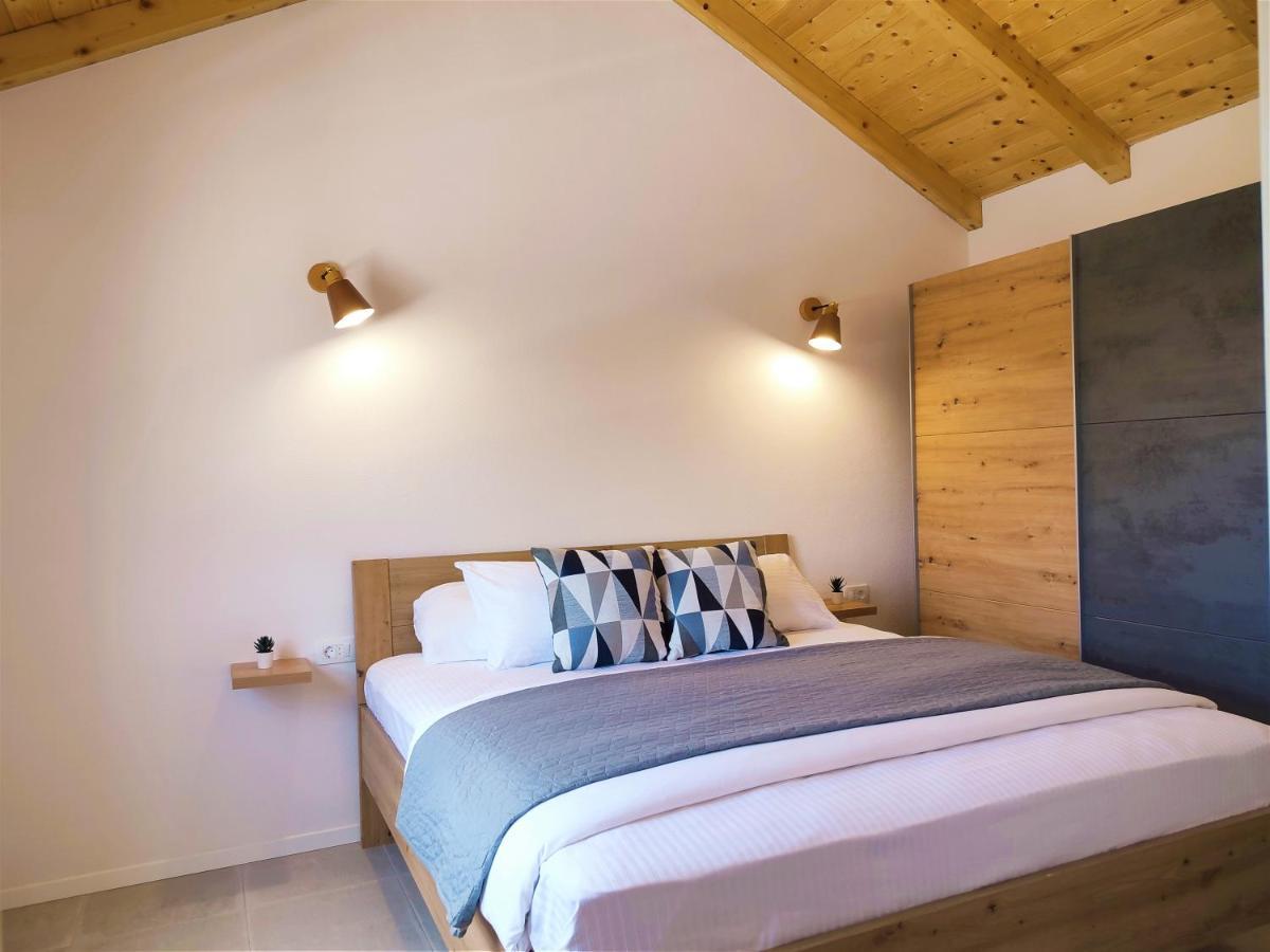 Stone House In Vineyard Villa Racisce Ngoại thất bức ảnh