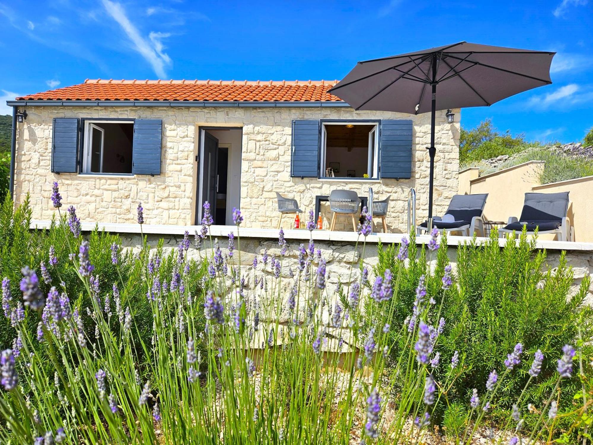 Stone House In Vineyard Villa Racisce Ngoại thất bức ảnh