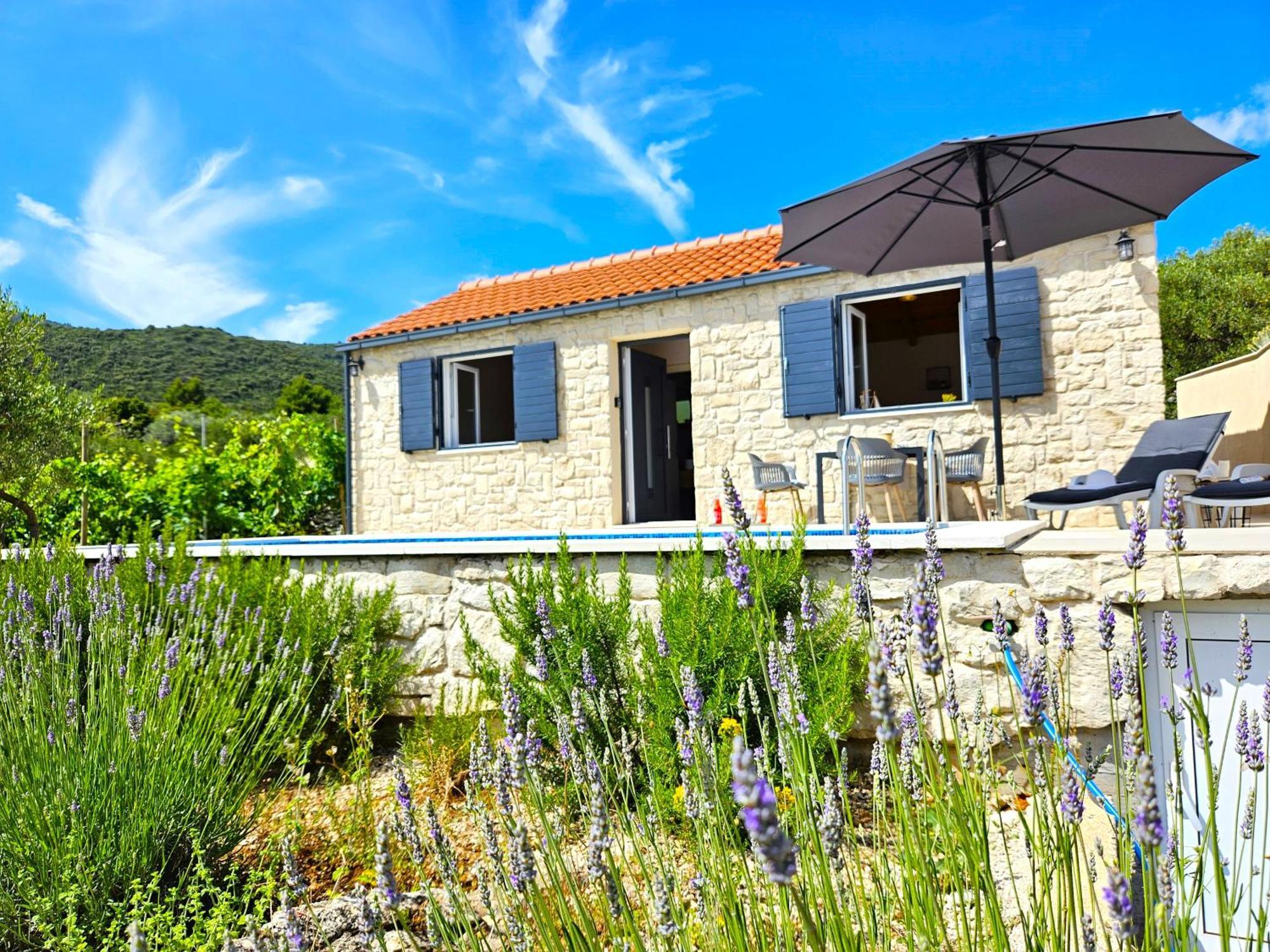 Stone House In Vineyard Villa Racisce Ngoại thất bức ảnh